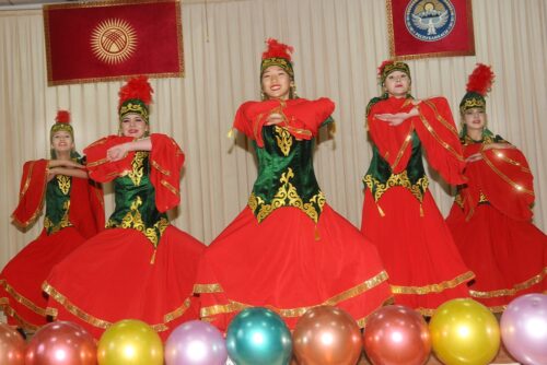 С днём учителя!!!